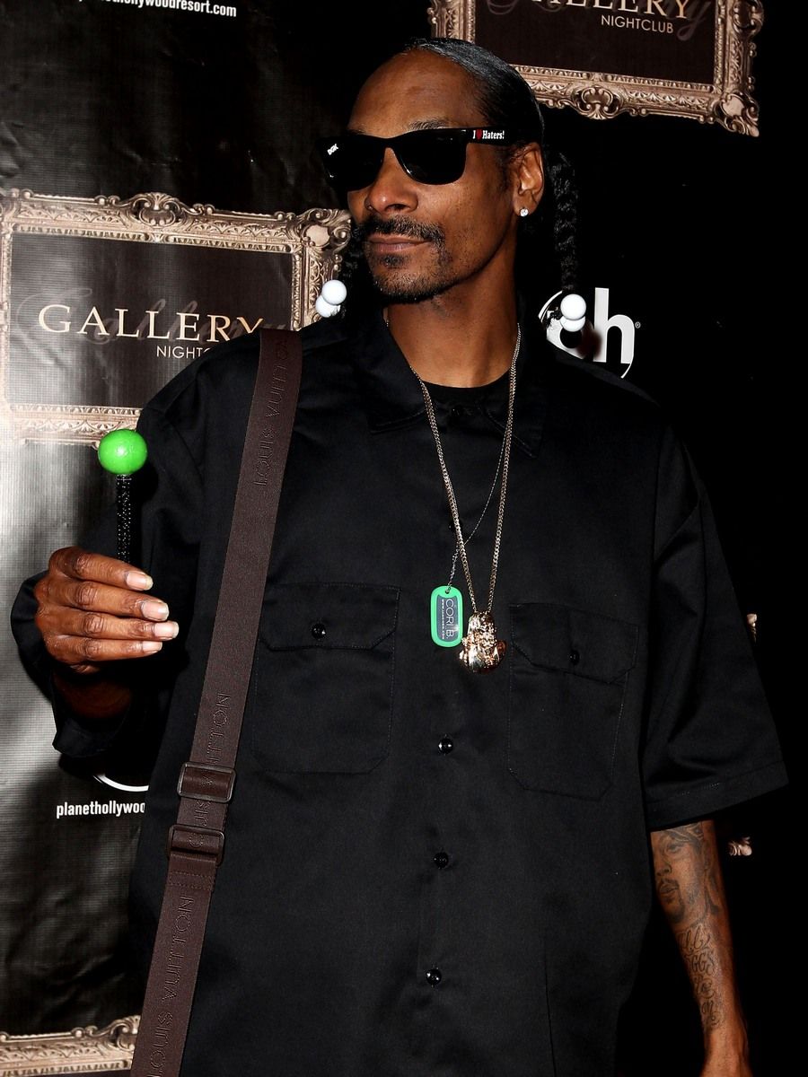 Snoop Dogg walks the red carpet at Gallery Nightclub at Planet Hollywood  | Picture 132282